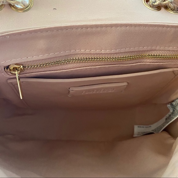 NWT Pink Chain Strap Shoulder Bag Purse Adjustable - Picture 5 of 6